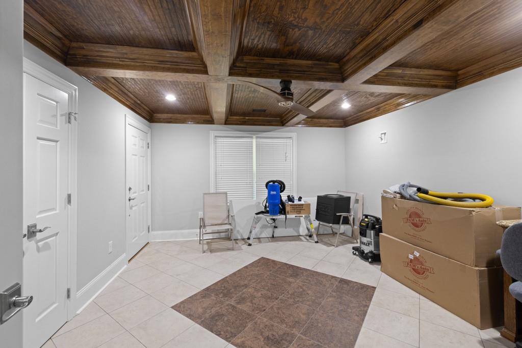 463 Hickory Bluff