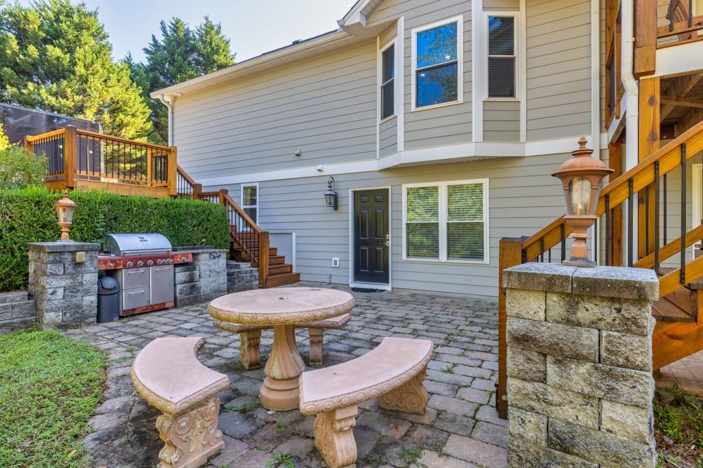 463 Hickory Bluff