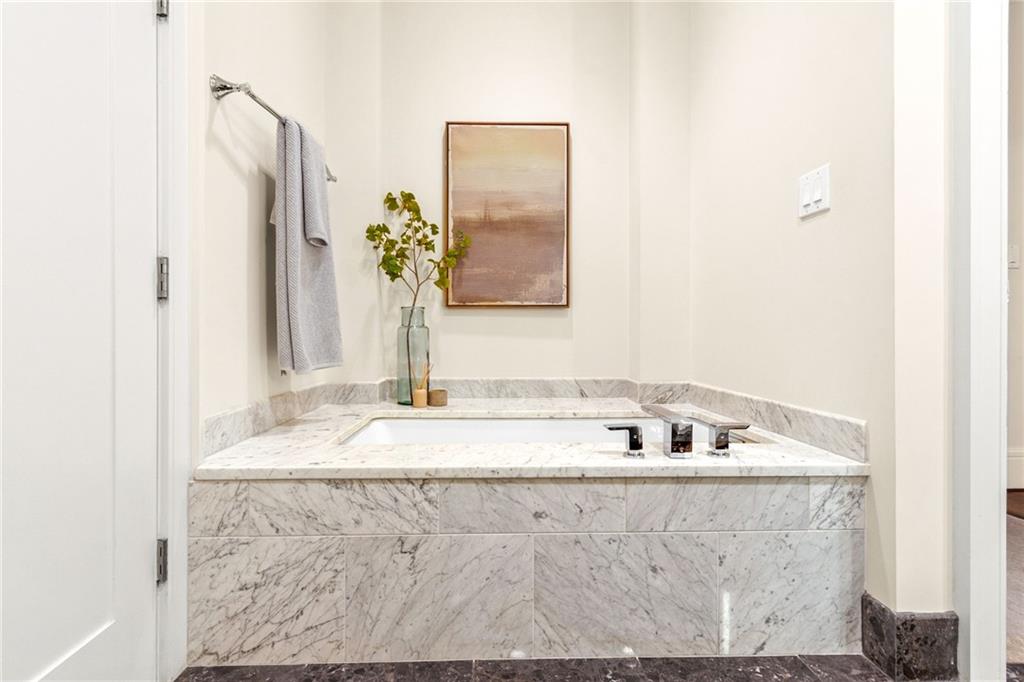 1065 Peachtree Street NE Unit 3401