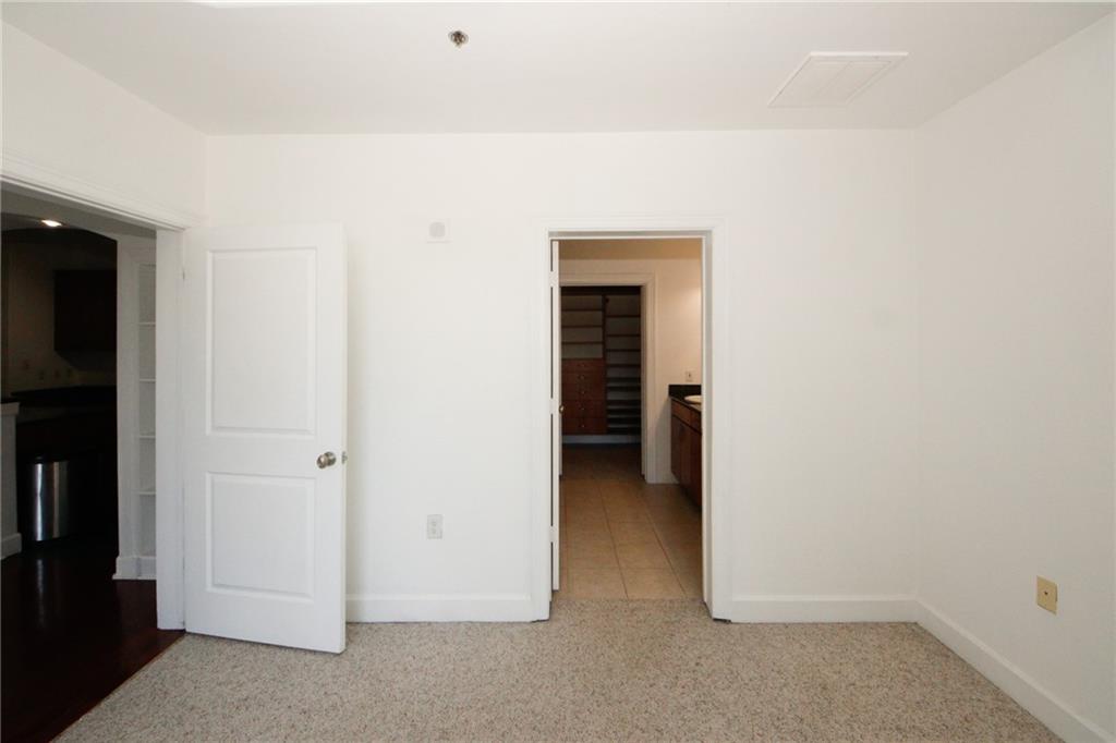 3445 Stratford Road NE Unit 1904