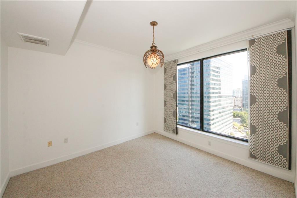 3445 Stratford Road NE Unit 1904