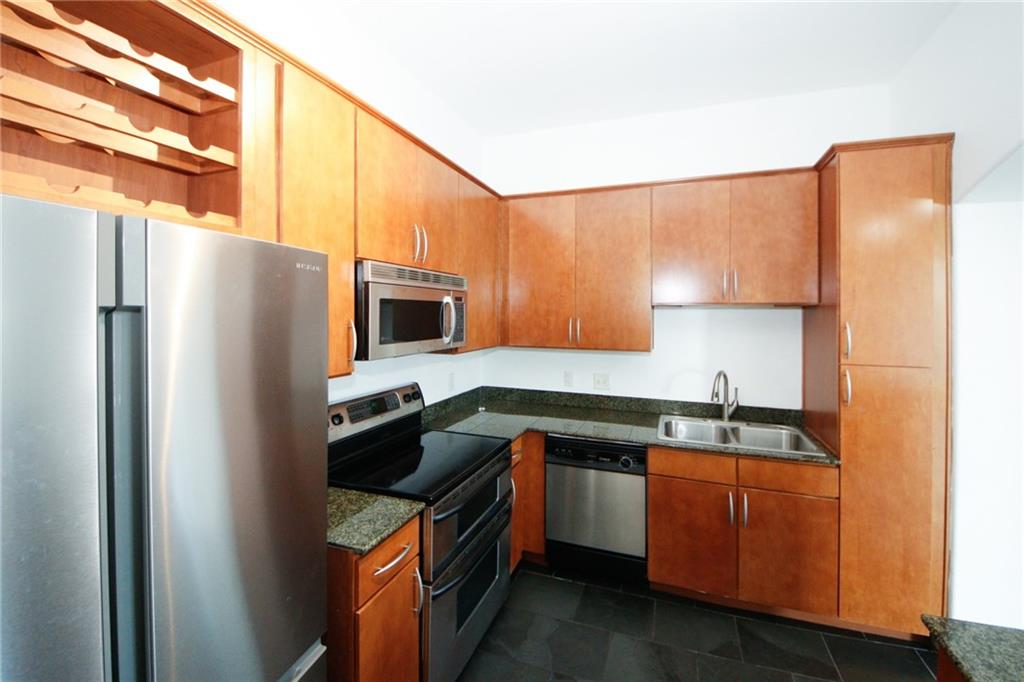 3445 Stratford Road NE Unit 1904
