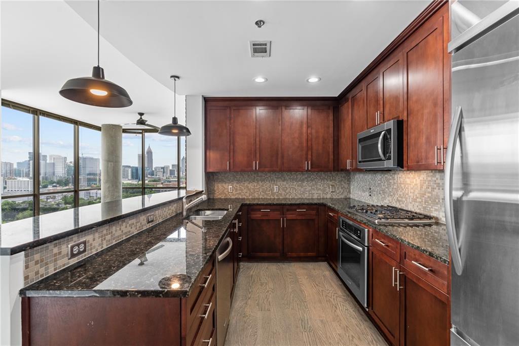 270 17th Street NW Unit 2101