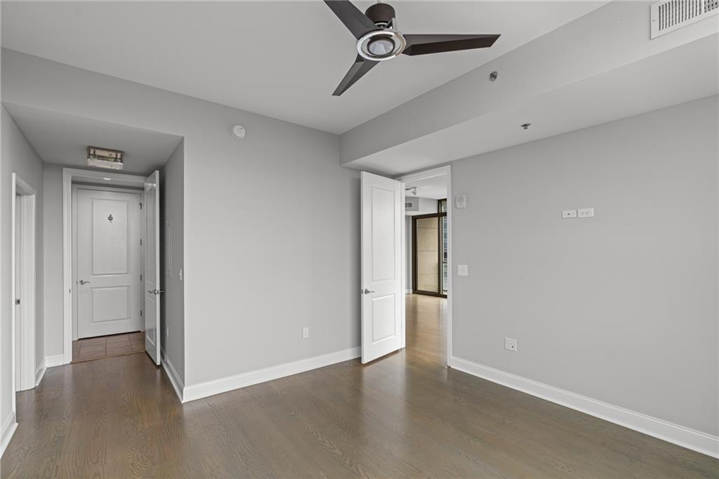 270 17th Street NW Unit 2101