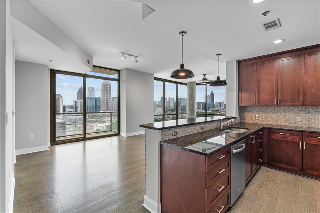 270 17th Street NW Unit 2101