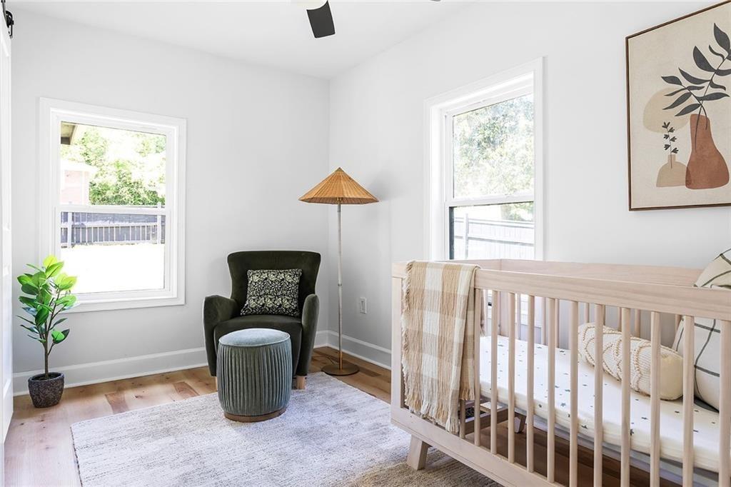 305 Hemphill School Road NW