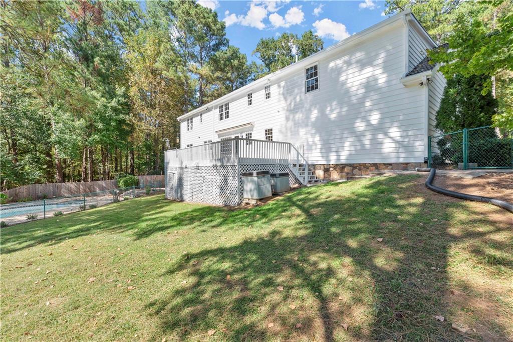 5530 Aven Road