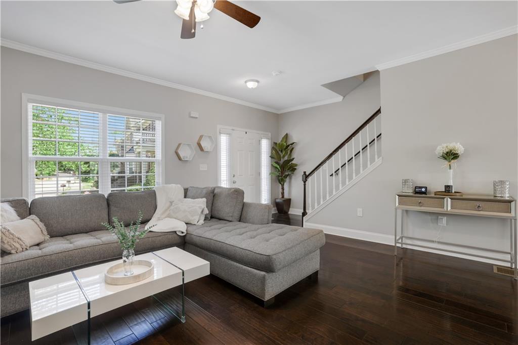 715 Pecan Knoll Drive Unit 3