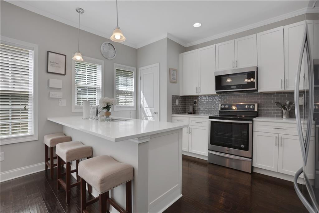715 Pecan Knoll Drive Unit 3