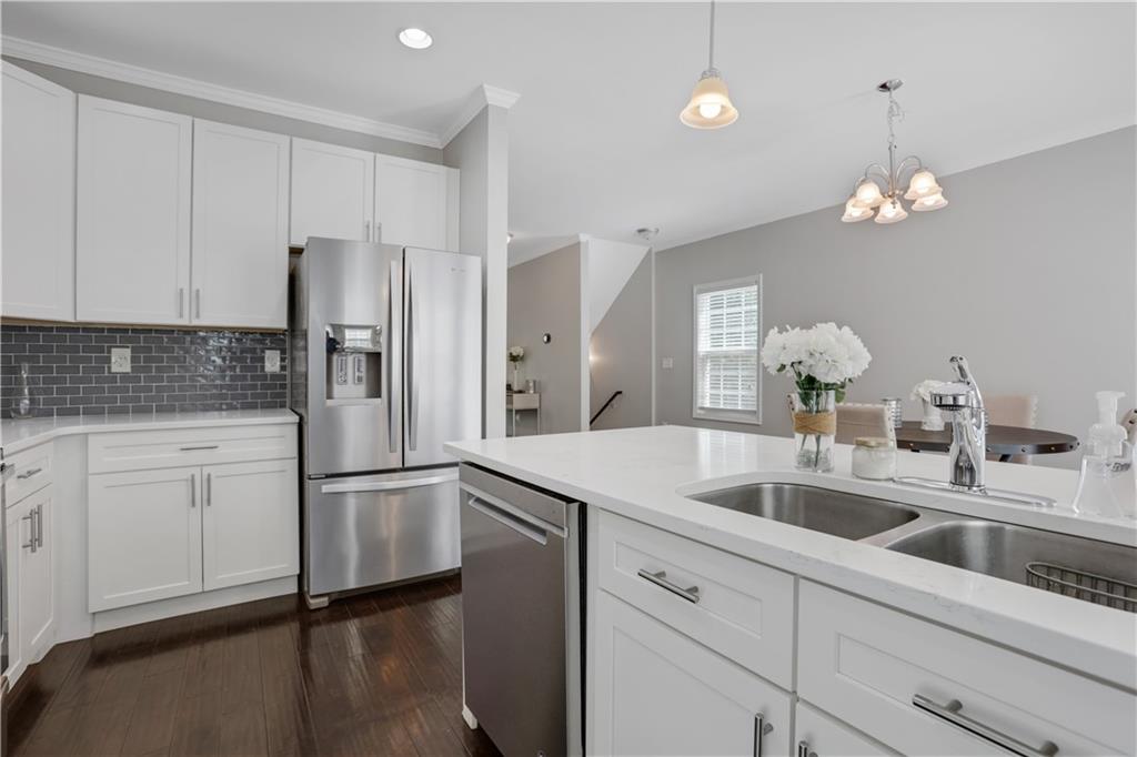 715 Pecan Knoll Drive Unit 3