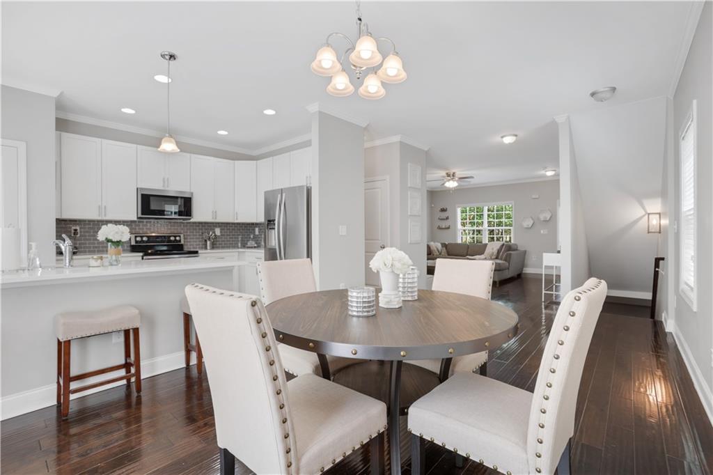 715 Pecan Knoll Drive Unit 3