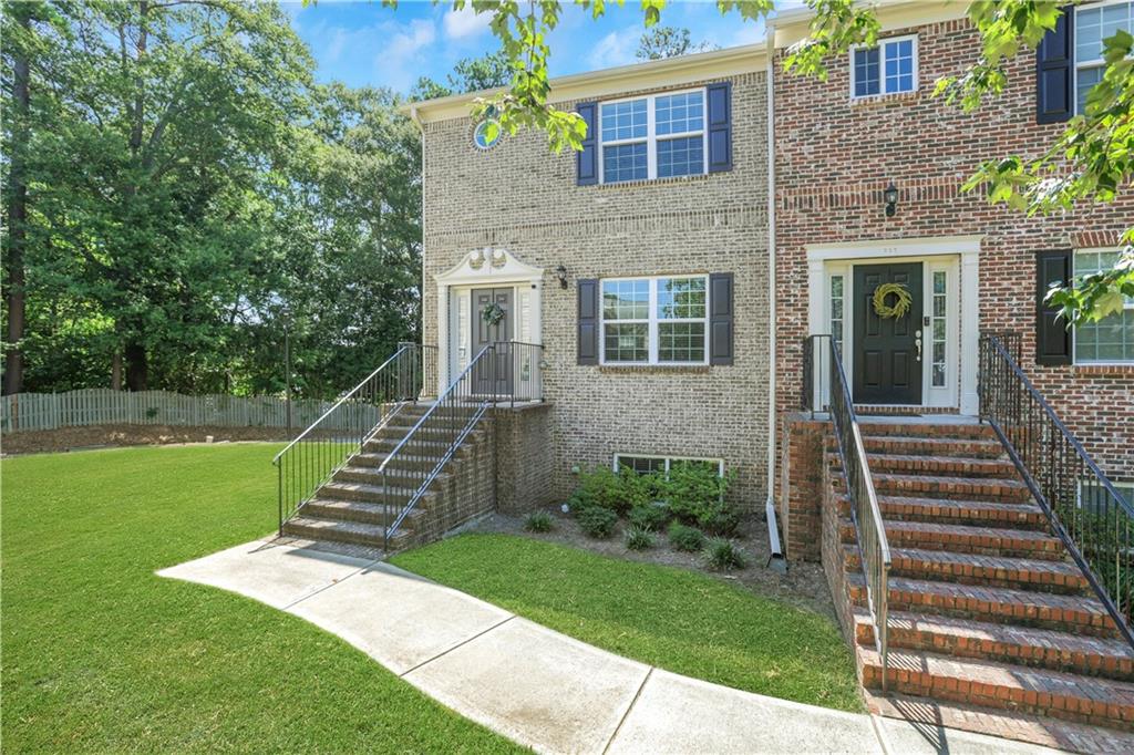 715 Pecan Knoll Drive Unit 3