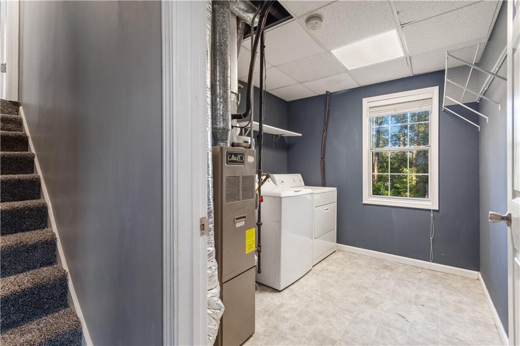 6120 Carriage Court