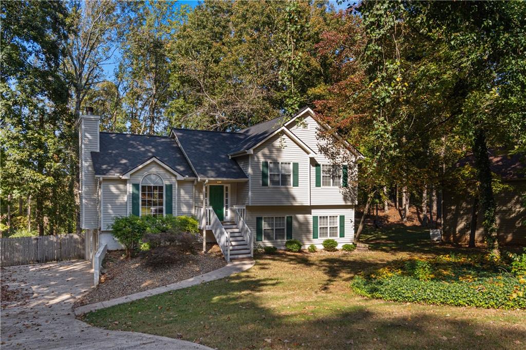 6120 Carriage Court