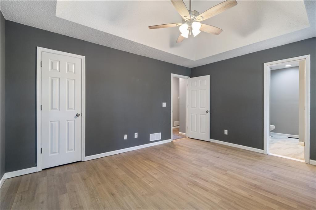 6120 Carriage Court