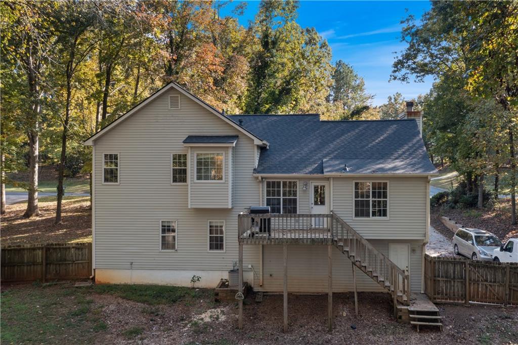 6120 Carriage Court