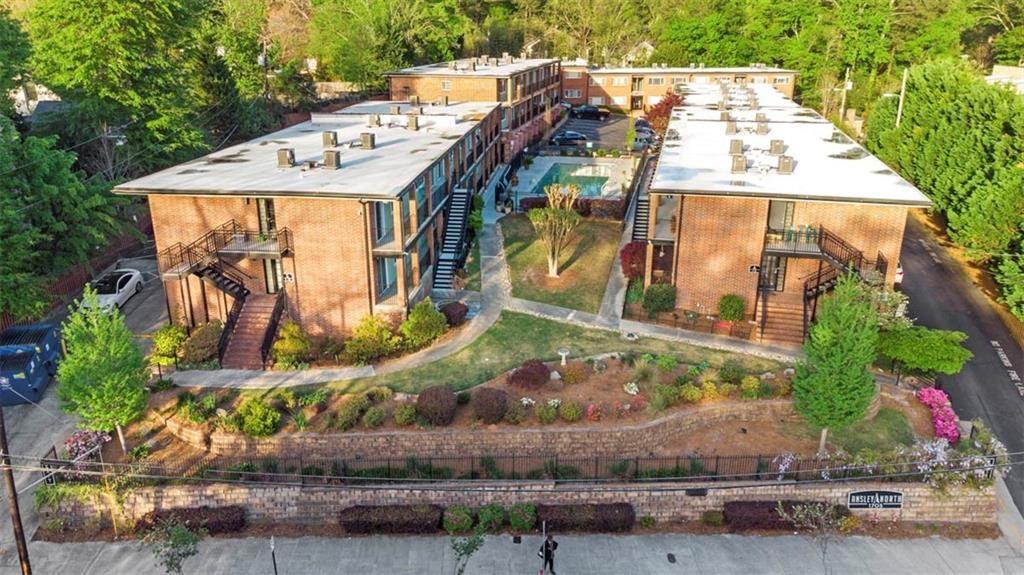 1705 Monroe Drive NE Unit B07