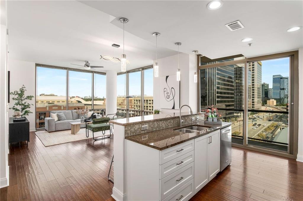 270 17th ST NW Unit 802