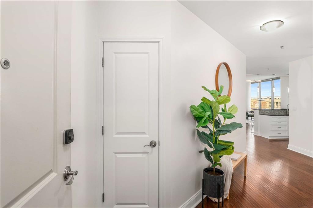 270 17th ST NW Unit 802