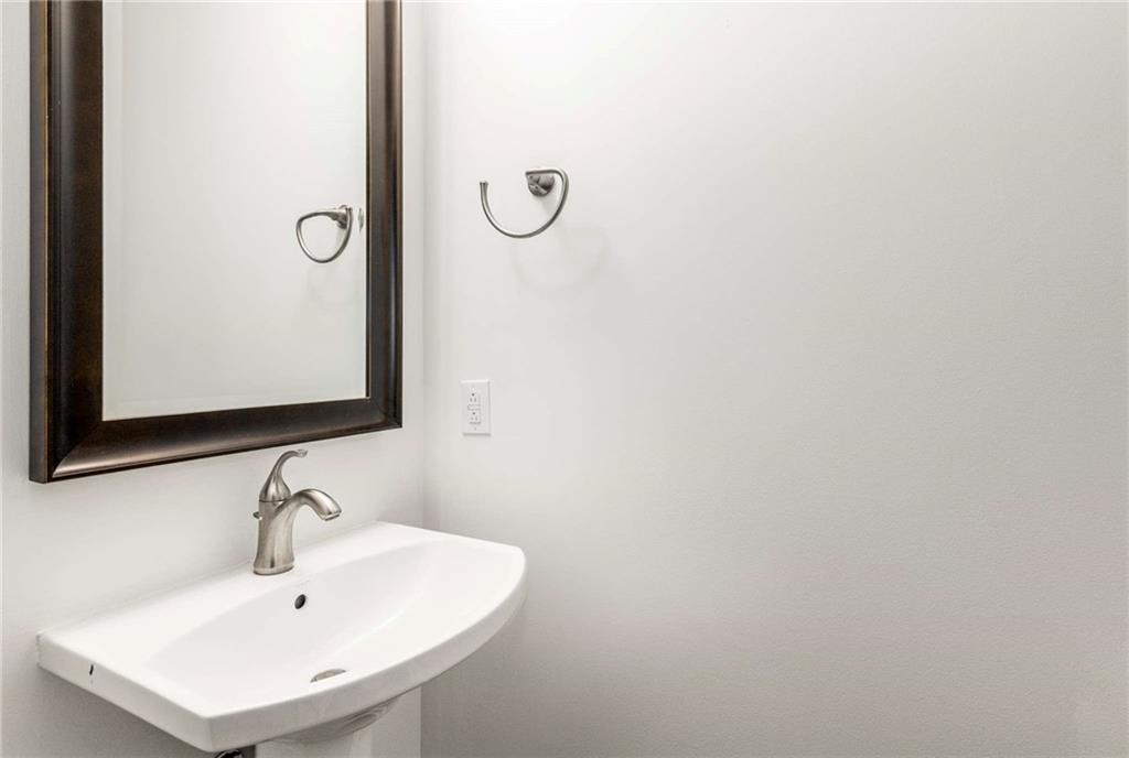 270 17th ST NW Unit 802
