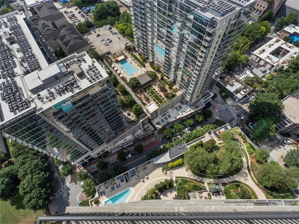 1080 Peachtree Street NE Unit 2109