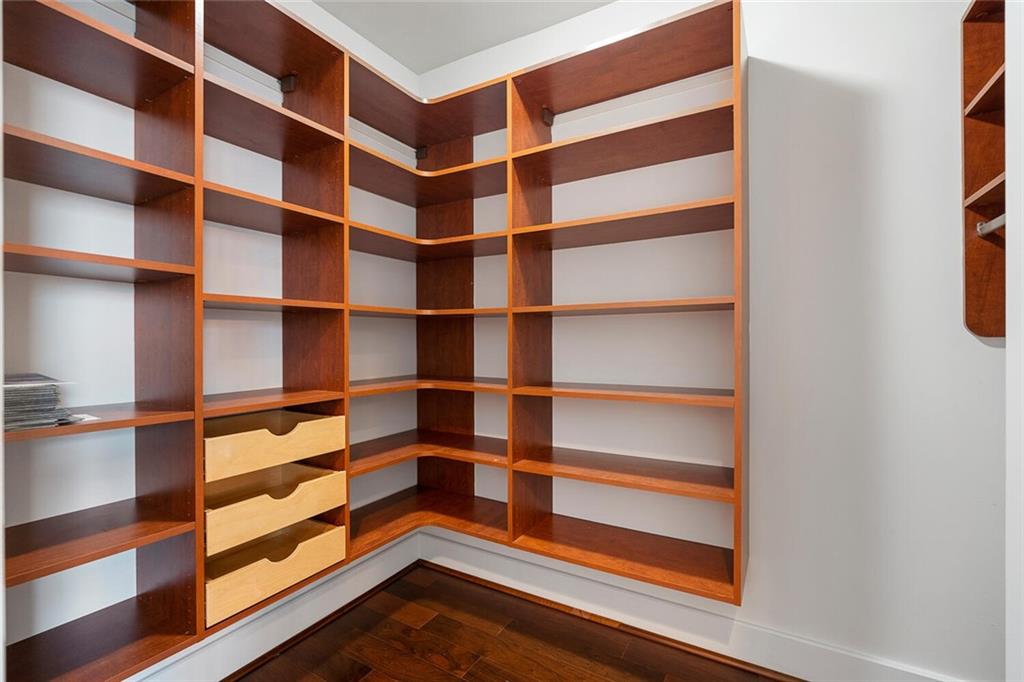 1080 Peachtree Street NE Unit 2109