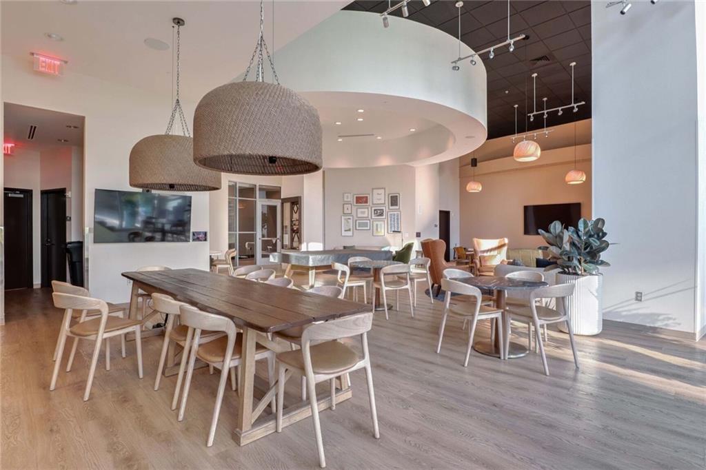 1080 Peachtree Street NE Unit 2109