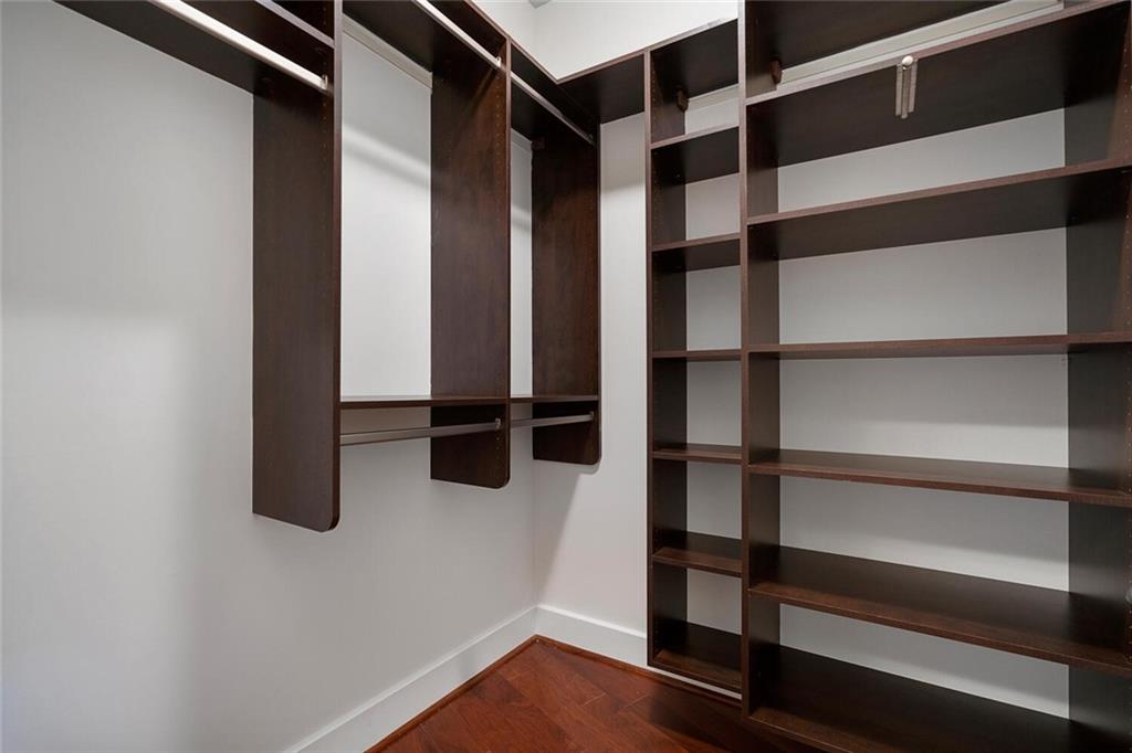 1080 Peachtree Street NE Unit 2109