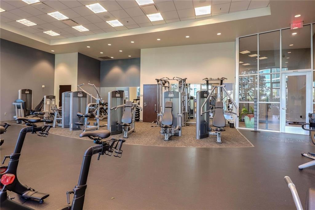 1080 Peachtree Street NE Unit 2109