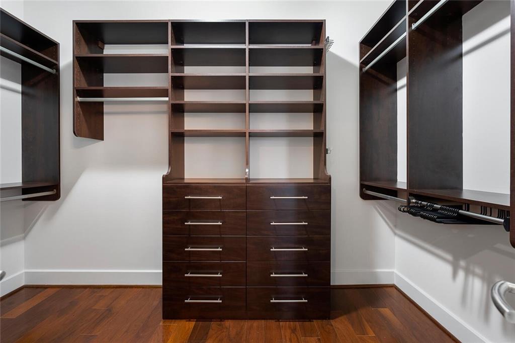 1080 Peachtree Street NE Unit 2109