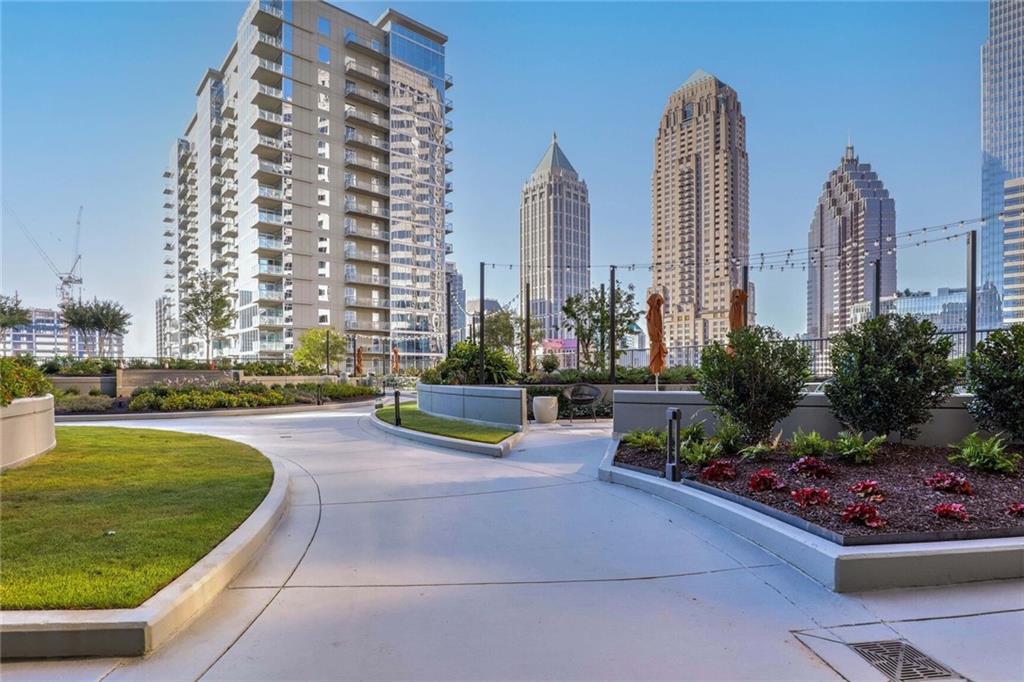 1080 Peachtree Street NE Unit 2109