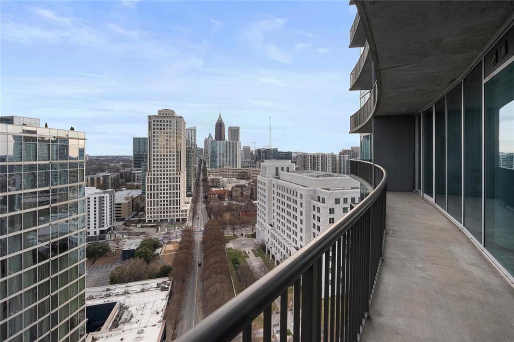 1080 Peachtree Street NE Unit 2109