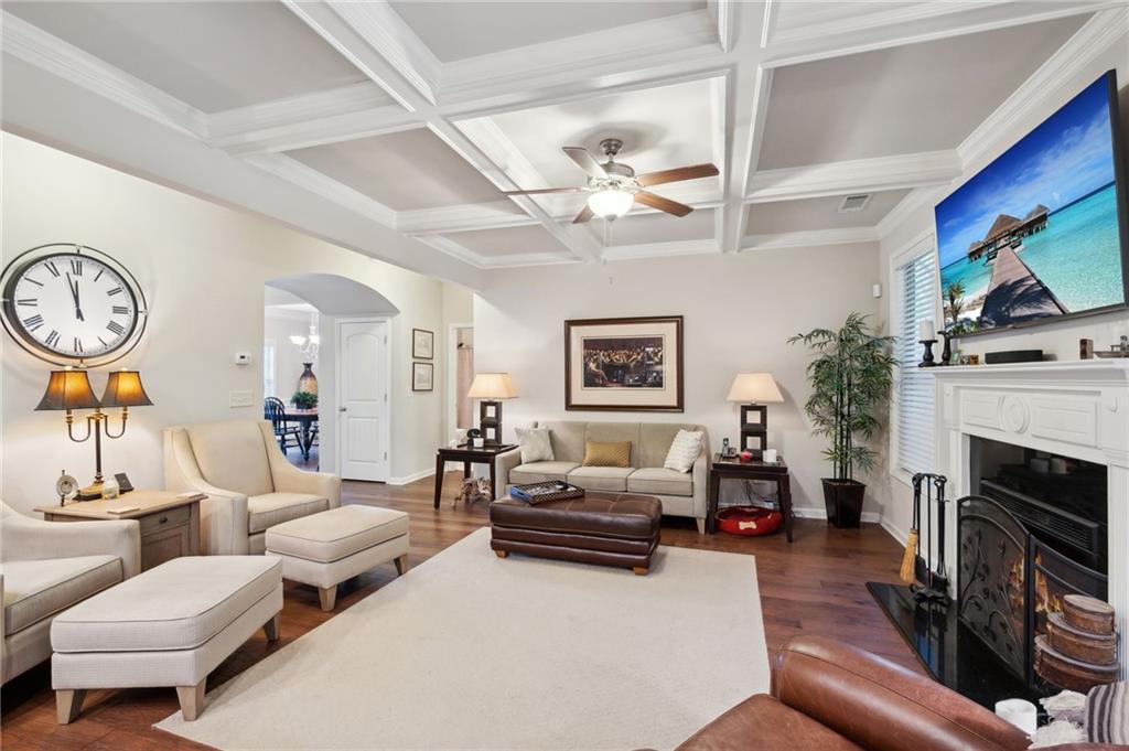 9553 Rushmore Circle