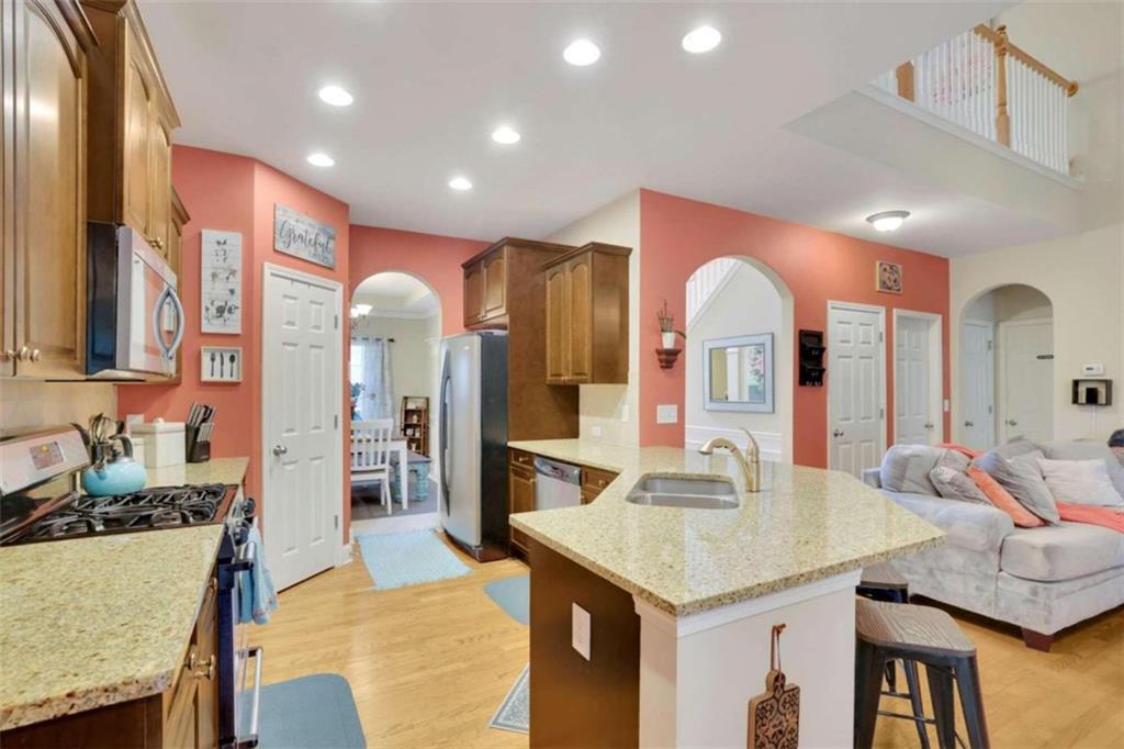 317 Hamilton Way