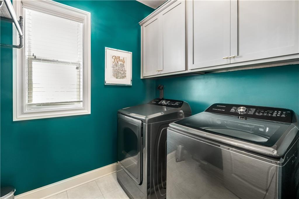 1861 Falling Sky Court NE