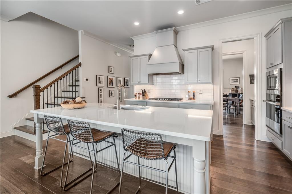 1861 Falling Sky Court NE