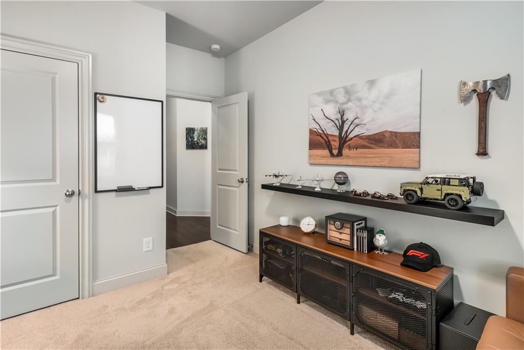 1861 Falling Sky Court NE