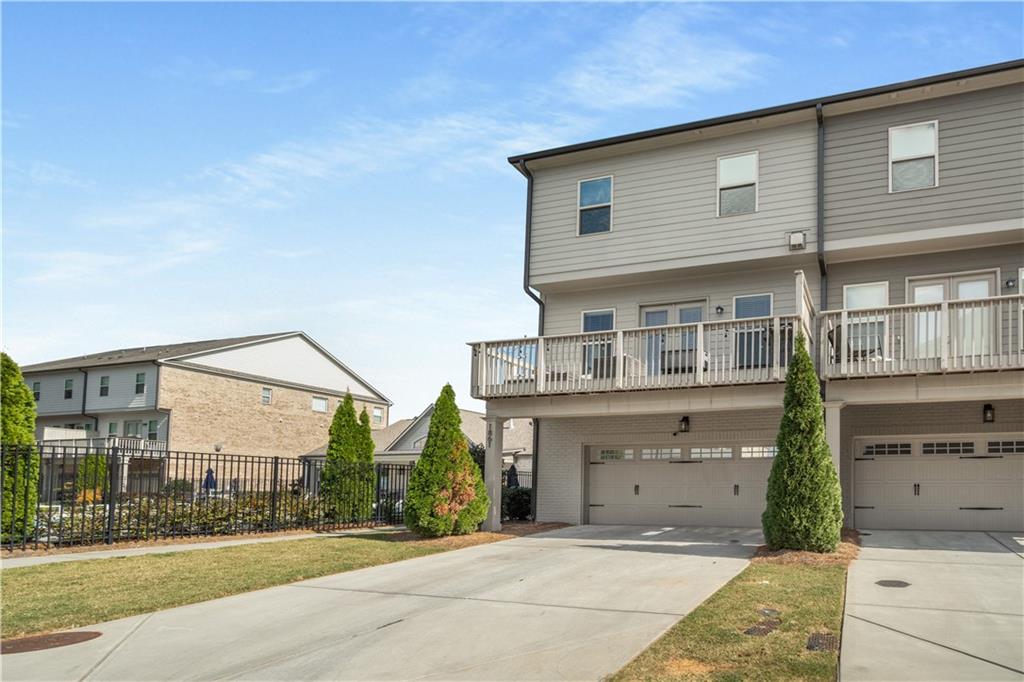 1861 Falling Sky Court NE