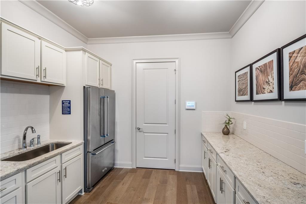 1861 Falling Sky Court NE