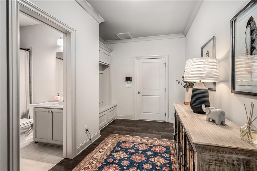 1861 Falling Sky Court NE