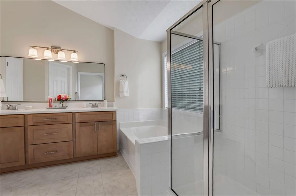 4014 BERWICK FARM Drive