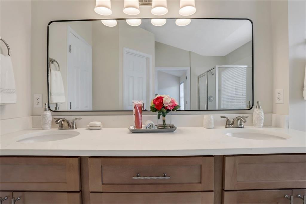 4014 BERWICK FARM Drive