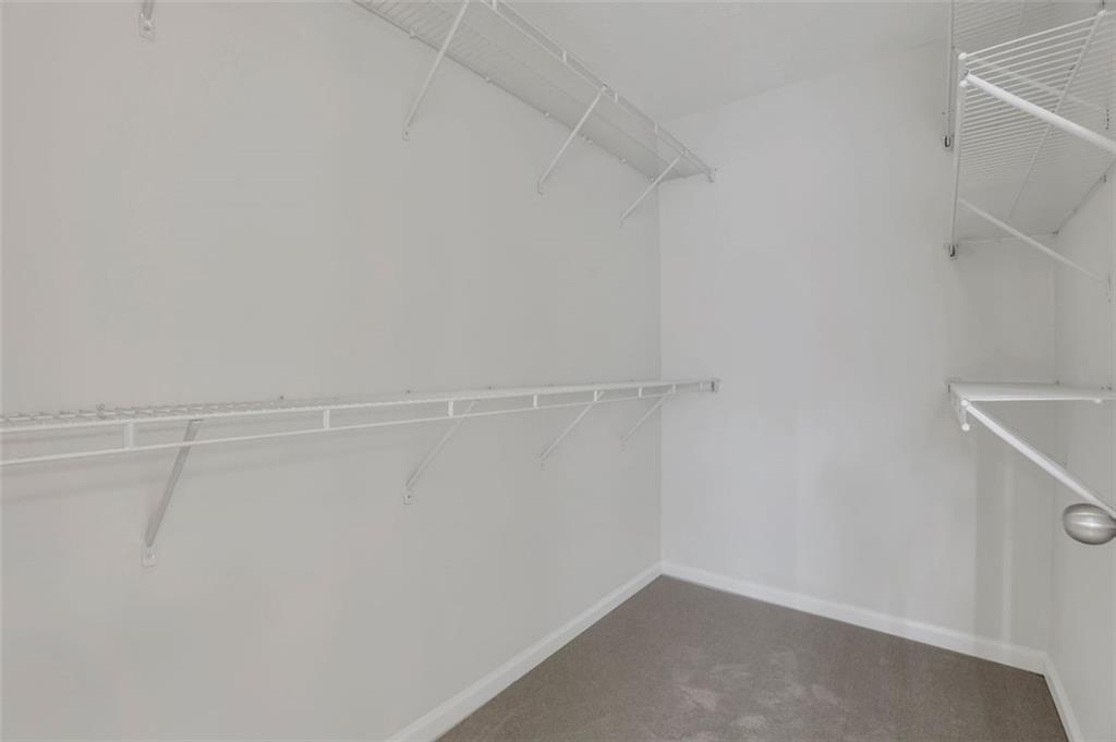 4014 BERWICK FARM Drive