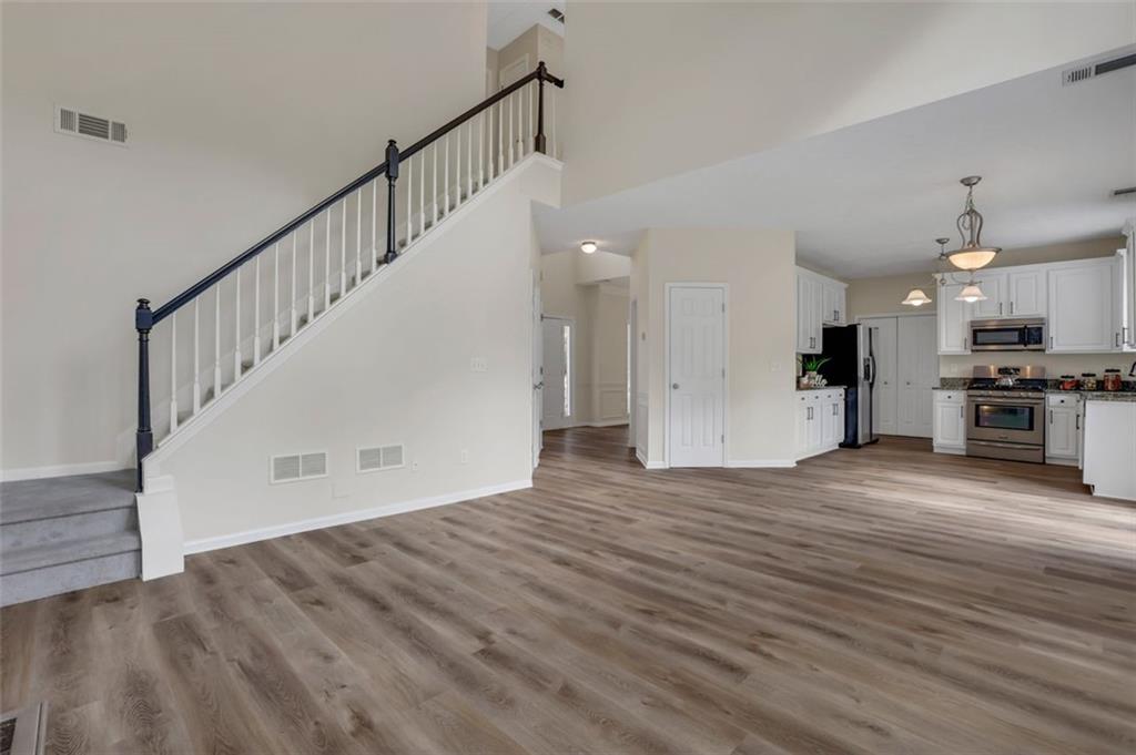 4014 BERWICK FARM Drive
