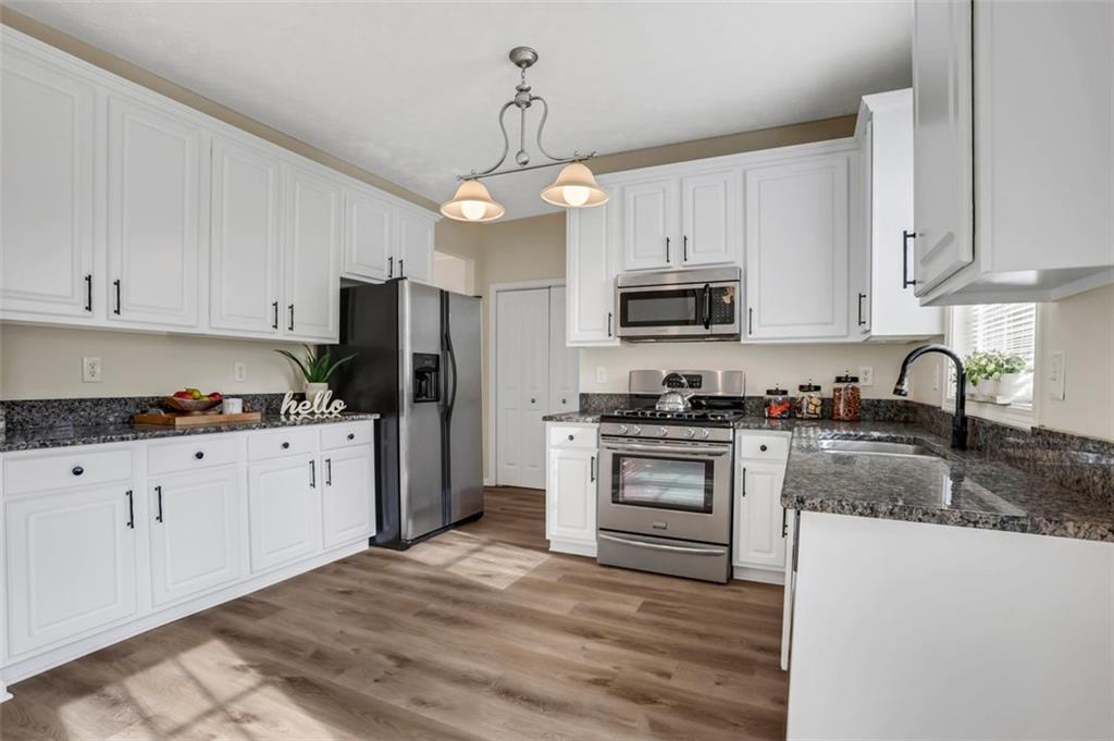 4014 BERWICK FARM Drive
