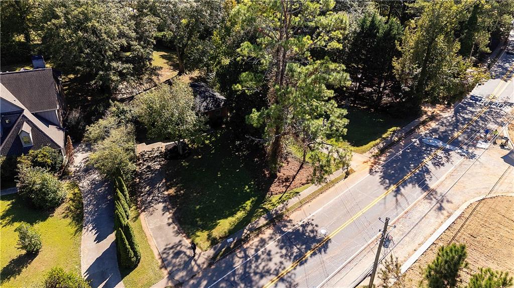 3627 Lavista Road