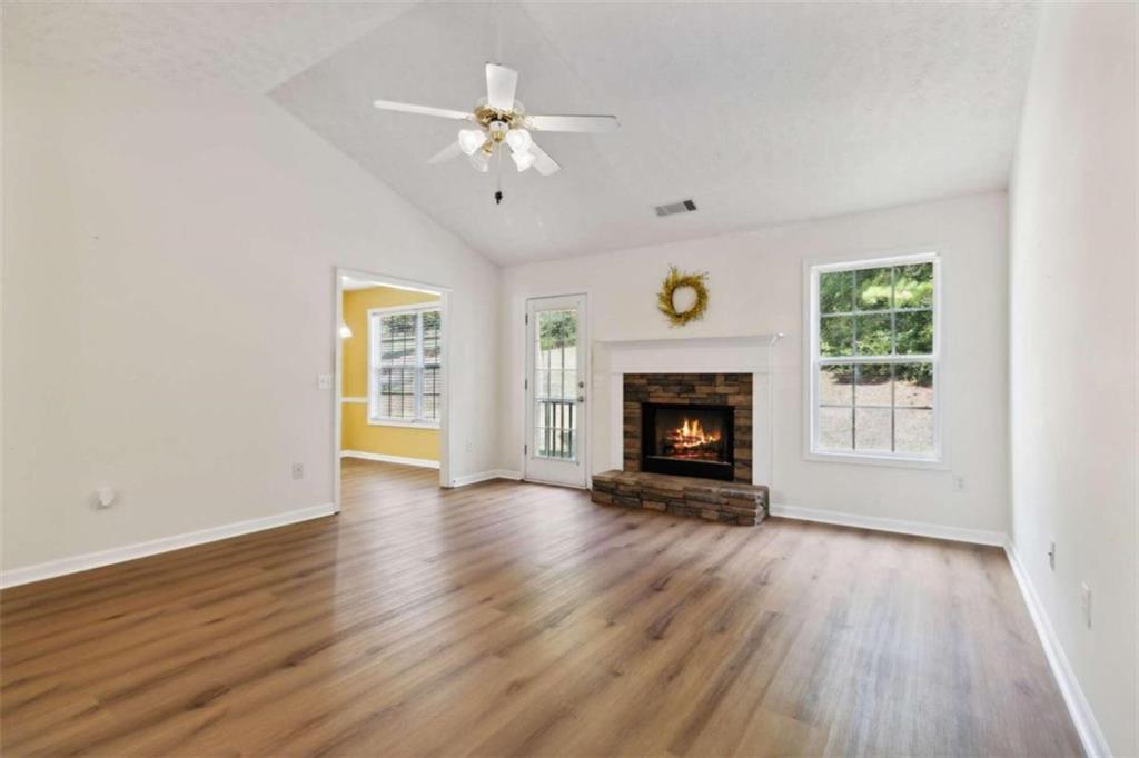 292 Winslow Way