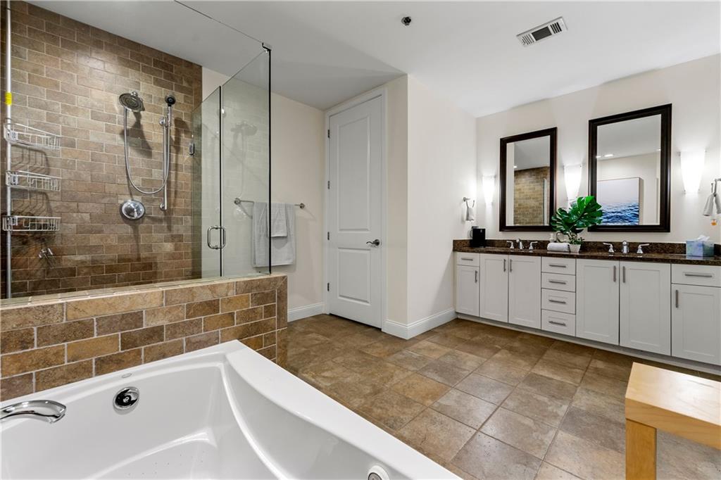 270 17th Street NW Unit 3703