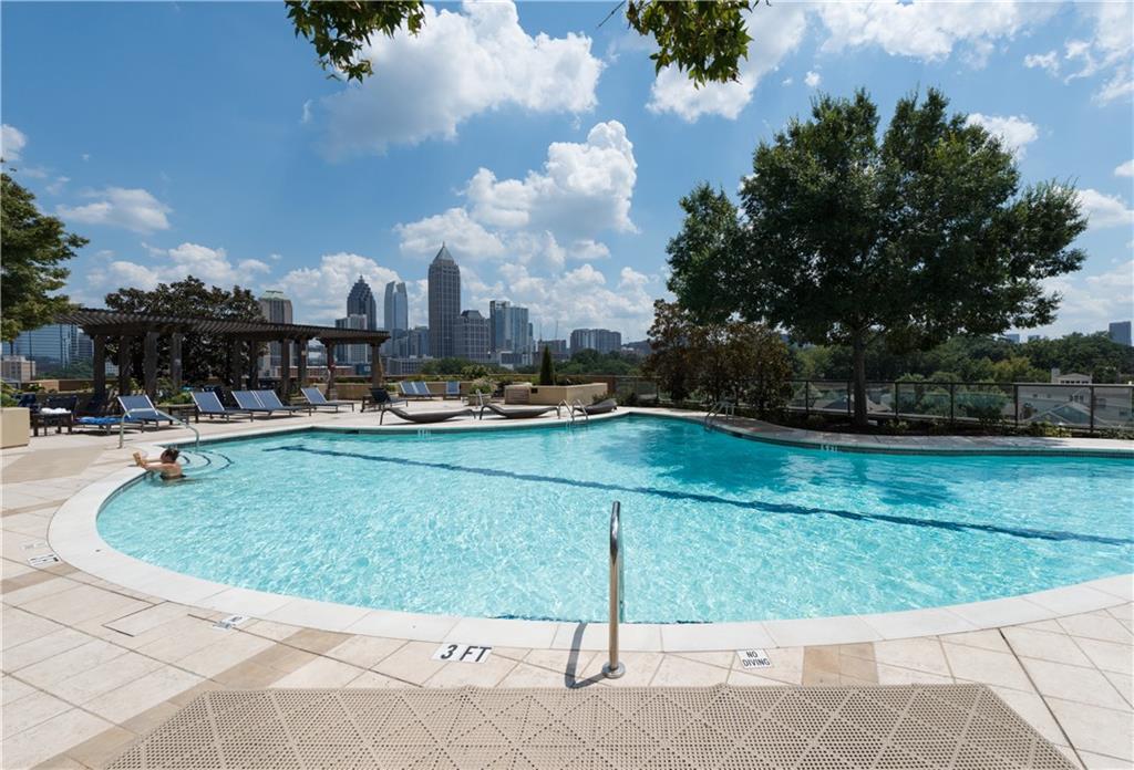 270 17th Street NW Unit 3703