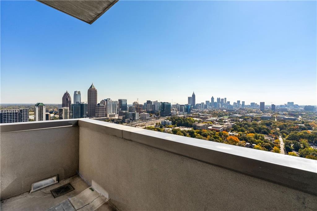 270 17th Street NW Unit 3703